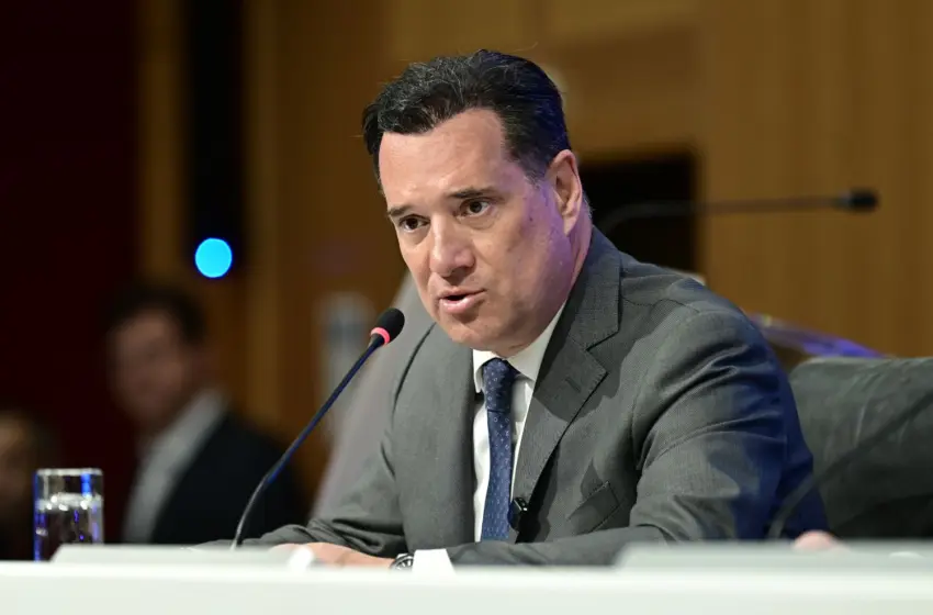  Γεωργιάδης: Οι νεφροπαθείς της Αίγινας θα συνεχίσουν τις θεραπείες τους στο νησί