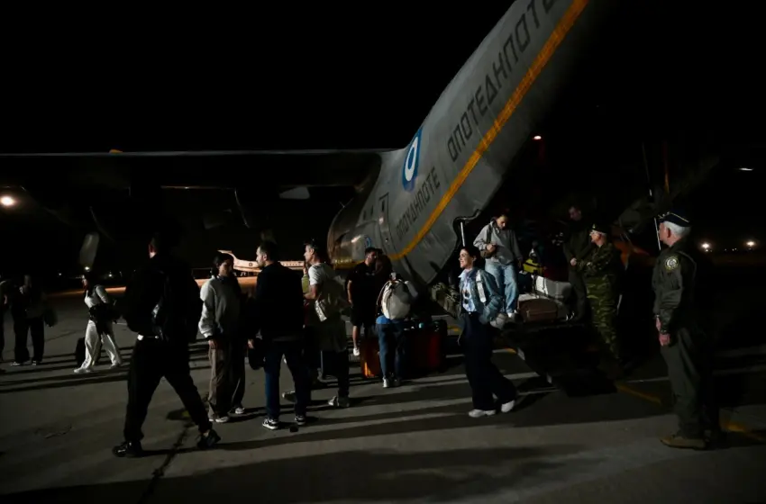  Επαναπατρίστηκαν ακόμη 87 Ελλήνες από το Ομάν