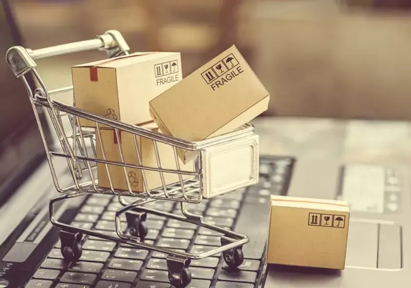  Οι συνέπειες του πολέμου στο ηλεκτρονικό εμπόριο-Ο Θεοδόσης Ζερβουδάκης εξηγεί στο libre τι αλλάζει