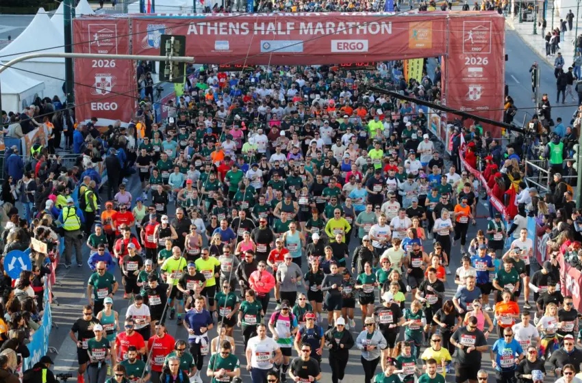  Ημιμαραθώνιος Αθήνας: Πάνω από 30.000 δρομείς-Μεγάλες νίκες για Μπιτάδο και Μαρινάκου
