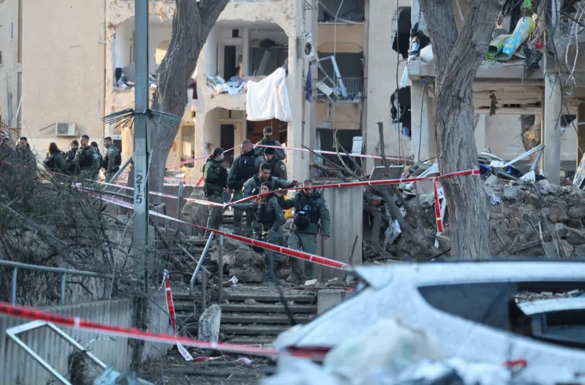  LIVE/Μέση Ανατολή/Τραμπ: Έχετε 48 ώρες να ανοίξετε το Ορμούζ-Ιράν: Απειλεί ενεργειακές υποδομές και μονάδες αφαλάτωσης