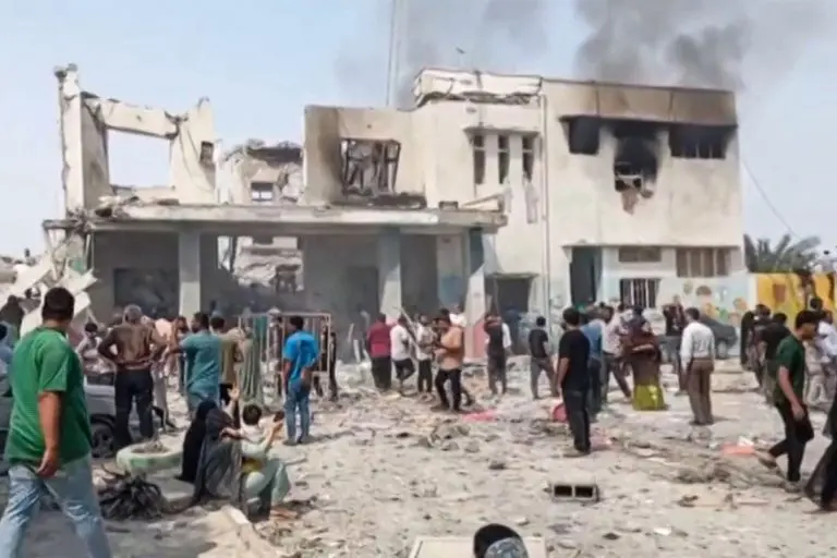 israil epithesi iran