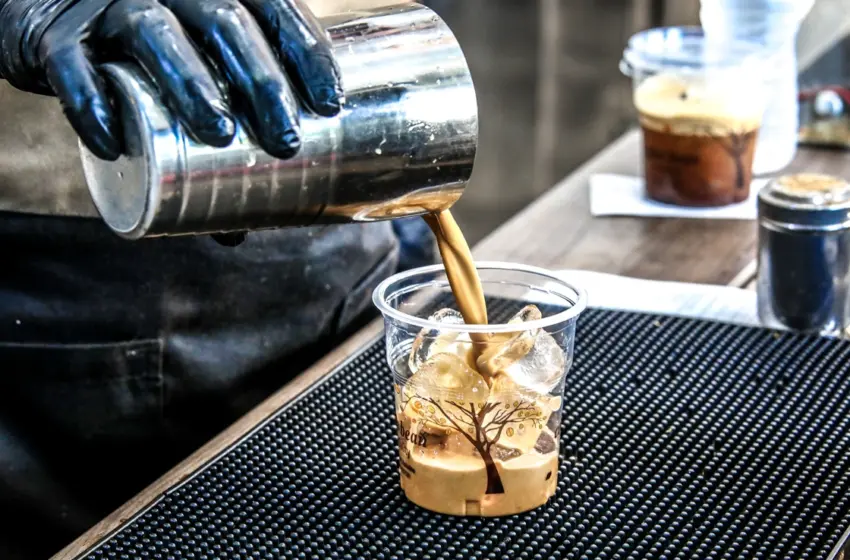  Ρεπορτάζ libre: Πόσο έχει ακριβύνει ο καφές, οι παράγοντες και οι αλλαγές στην αγαπημένη απόλαυση