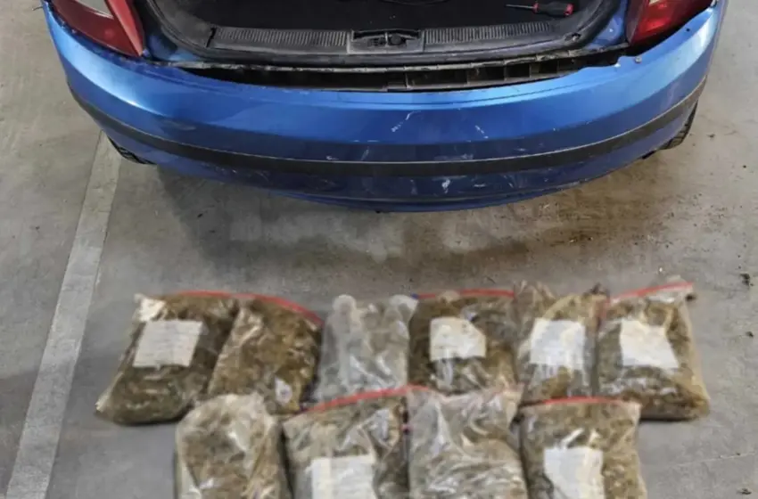  Έκρυβε πέντε κιλά κάνναβη στον προφυλακτήρα-Συνελήφθη 45χρονος