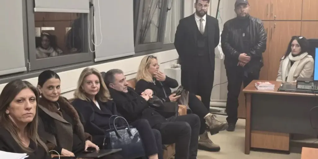 karystianou larisa 0.jpg