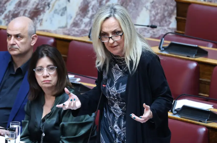  Κεφαλά: “Μας κυνηγάτε στις τουαλέτες με τους εντεταλμένους δημοσιογράφους σας”-Απάντηση Λαζαρίδη