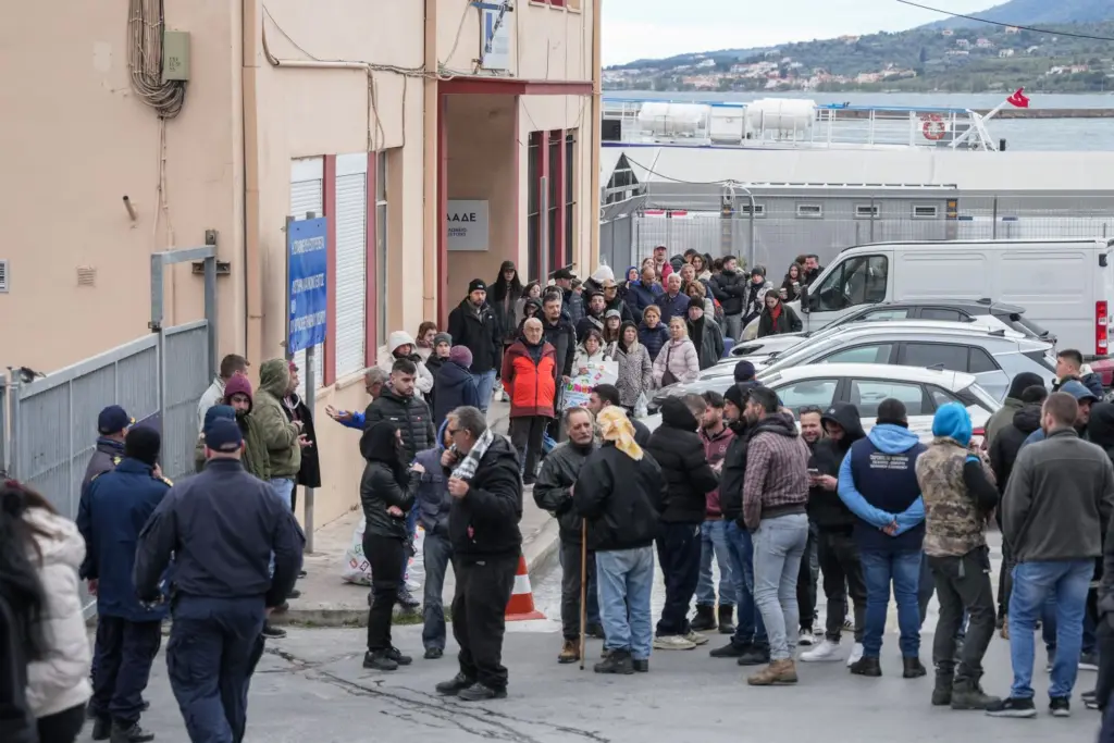 limani lesvos apokleismos