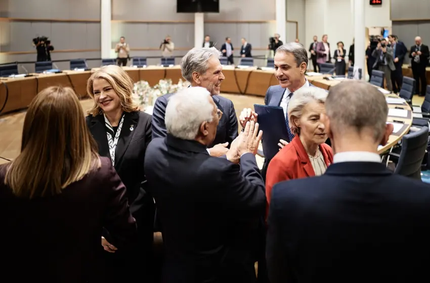  Ο Μητσοτάκης στις Βρυξέλλες για τη Σύνοδο Κορυφής: Σχέδιο ενίσχυσης με “μοντέλο 2022”