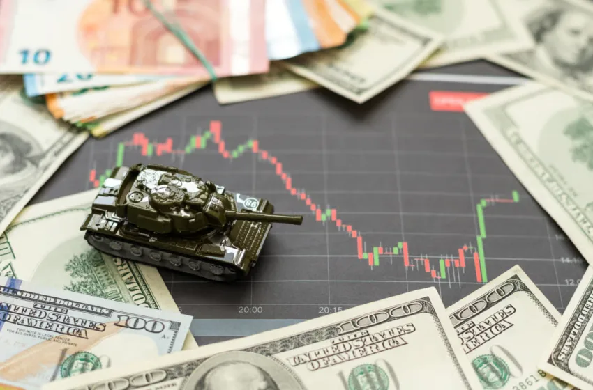  Bloomberg: Ο Όρμπαν έβαλε οικονομική “θηλειά” στο Κίεβο- Η Ουκρανία στερεύει από χρήματα