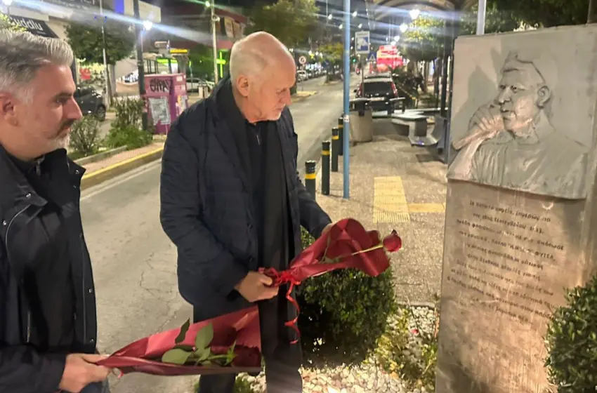  Στο Κερατσίνι ο Παπανδρέου με τον Διαμαντίδη-Το μήνυμα από το μνημείο του Φύσσα