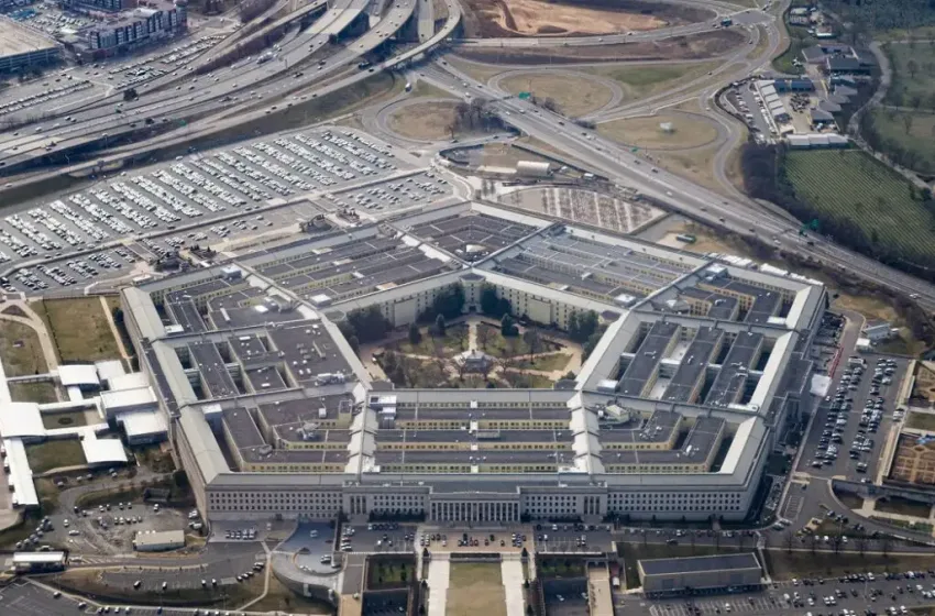  BBC: Το Πεντάγωνο έχει καταργήσει τις ενημερώσεις Τύπου