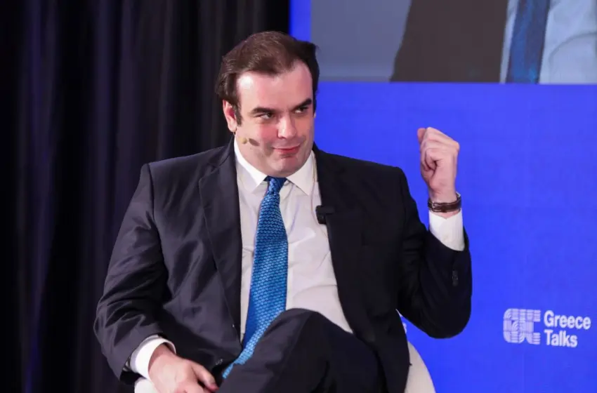  Πιερρακάκης: Η Κρήτη συνεισφέρει 5% στο ΑΕΠ της Ελλάδας–Αυξημένα στα 2,4 δισ. ευρώ τα τουριστικά έσοδα