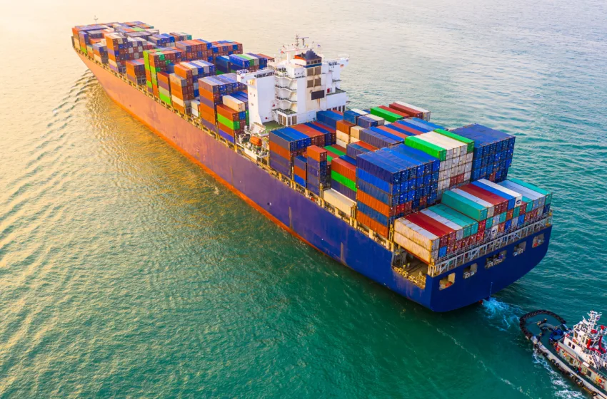  Ορμούζ: Το “μπλοκάρισμα” που εκτοξεύει τιμές- Πρόβλεψη για αύξηση 9,5% στα τρόφιμα στην Ελλάδα