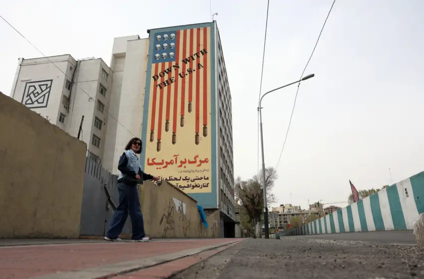  Washington Post: Η Τεχεράνη απορρίπτει διπλωματικές πρωτοβουλίες, προβάλλει ρητορική νίκης και κλιμακώνει