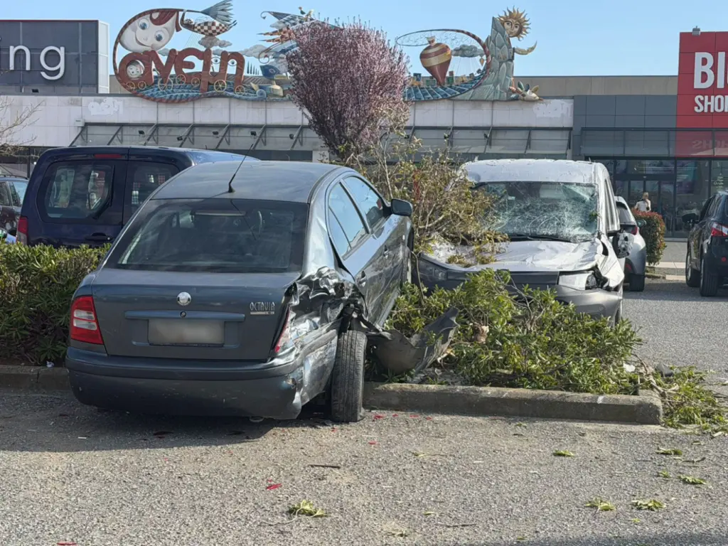 thessaloniki parking troxaio