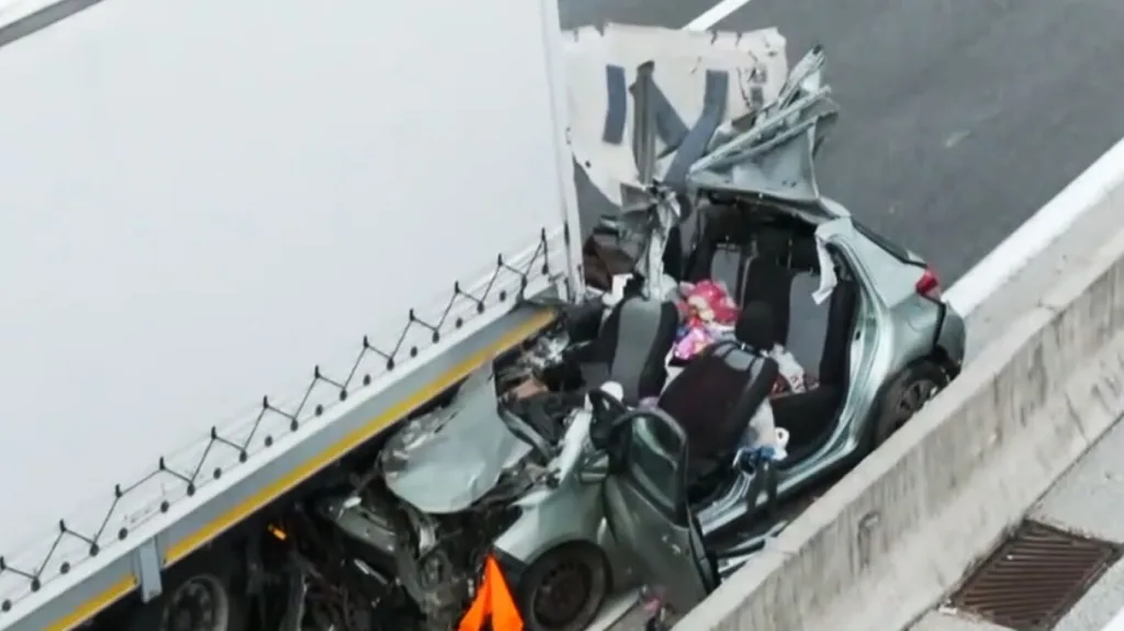 troxaio egnatia nekroi