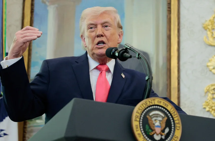  Τραμπ: Δημοκρατικοί και αριστεροί μισούν τη χώρα, υπονομεύουν το στρατιωτικό επίτευγμα