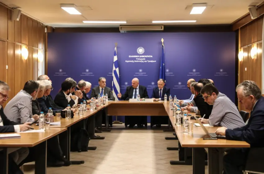  ΥΠΑΑΤ:Θα αποζημιωθούν οι κτηνοτρόφοι στη Λέσβο για το γάλα που θα παραλάβουν τα τυροκομεία