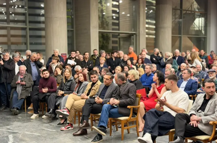  Ποιοι νυν και πρώην βουλευτές βρέθηκαν στην εκδήλωση για τον Τσίπρα (εικόνες)