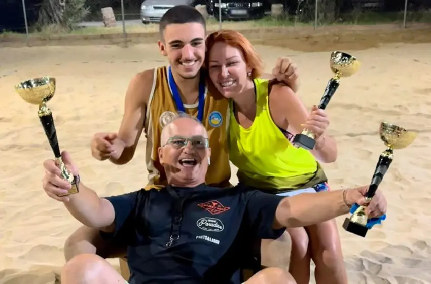  Πύργος: Συγκλονίζει ο πατέρας του 18χρονου που σκοτώθηκε- “Σήμερα σκοτίνιασε ο κόσμος μας”