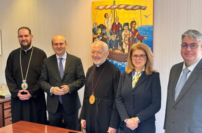  Κωστής Χατζηδάκης από το Τορόντο: “Θεσμική γέφυρα με τη Διασπορά η επιστολική ψήφος”