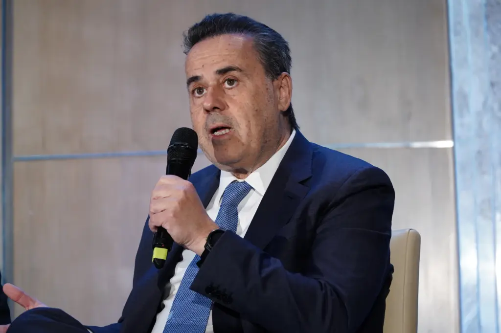 παπασταυρου