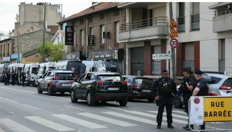 Γαλλία : Ελεγχόμενη έκρηξη βόμβας του Β’ Παγκοσμίου Πολέμου κοντά στο Παρίσι
