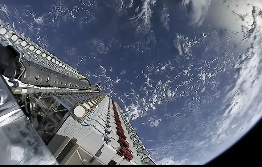  Iράν: Δύο ξένοι συνελήφθησαν για εισαγωγή εξοπλισμού Starlink