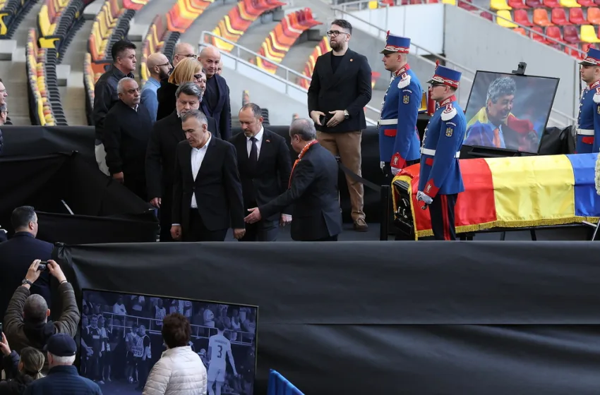  Λουτσέσκου: Χιλιάδες οπαδοί φώναζαν συνθήματα μπροστά από το φέρετρο του θρυλικού προπονητή – Σήμερα η ταφή