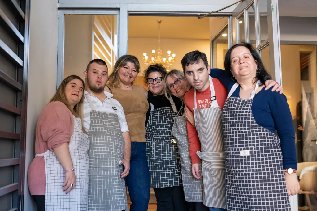 3 Ποικίλη Στοά