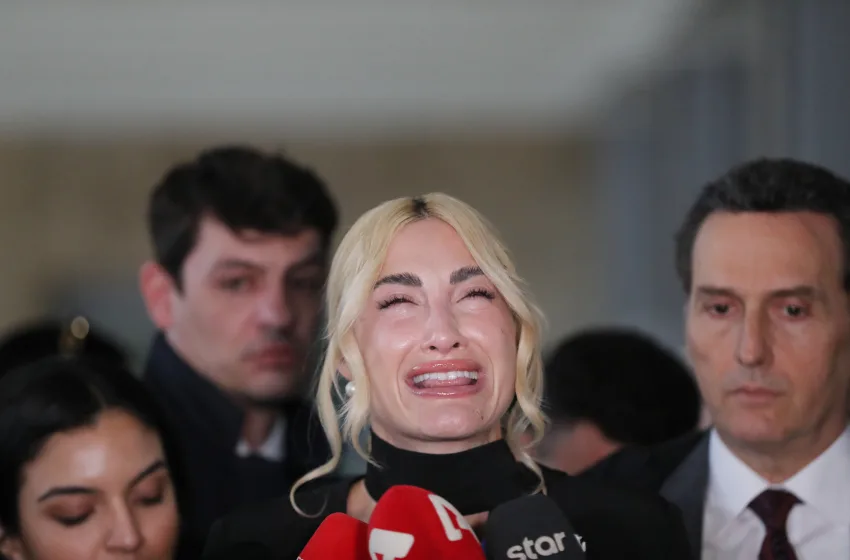  Συγκινημένη και ανακουφισμένη η Τούνη μετά την καταδίκη των δύο δραστών (vid)