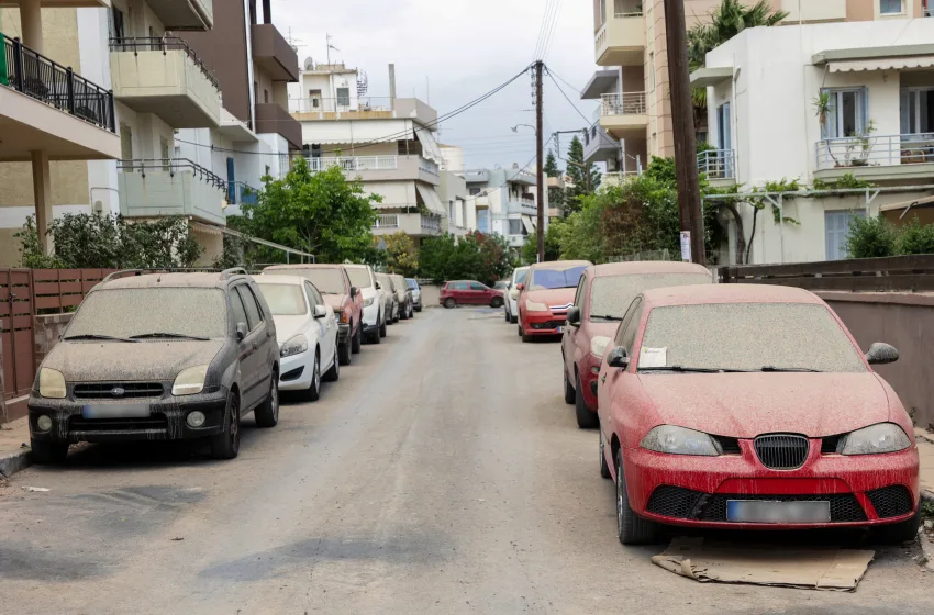  Τσατραφύλλιας: Λασποβροχές και αφρικανική σκόνη και την Παρασκευή- Αλλάζει το σκηνικό το Σάββατο