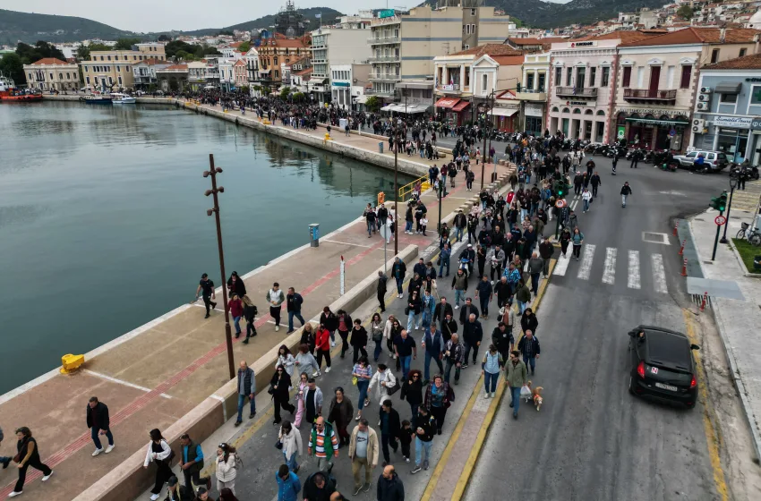  Διακόπτονται έως την επόμενη Τετάρτη τα ακτοπλοϊκά δρομολόγια Μυτιλήνης – Αϊβαλί