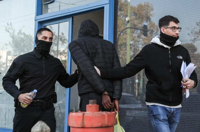  Λιοσίων: Στον εισαγγελέα ο 16χρονος που παρέσυρε την 16χρονη – Ξεσπούν οι γονείς της