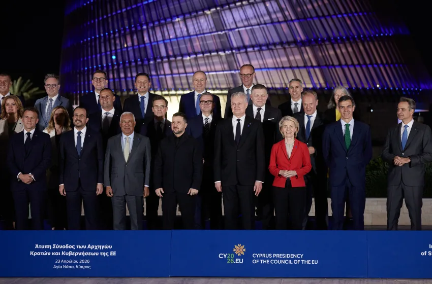  Οι Ευρωπαίοι ηγέτες αποκλείουν την ταχεία ένταξη της Ουκρανίας στην ΕΕ