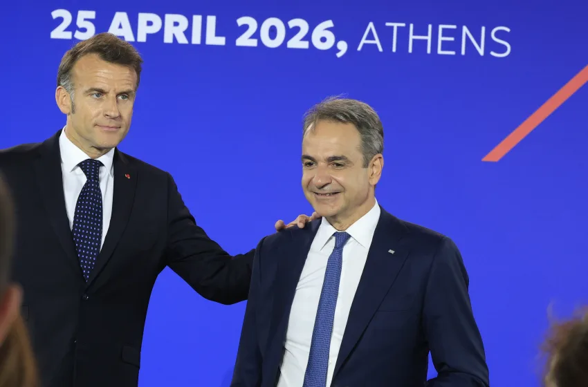  Μητσοτάκης: Πρότυπο για την Ευρώπη η ελληνογαλλική συνεργασία – Μακρόν: Μοντέλο οικονομικής προόδου η Ελλάδα