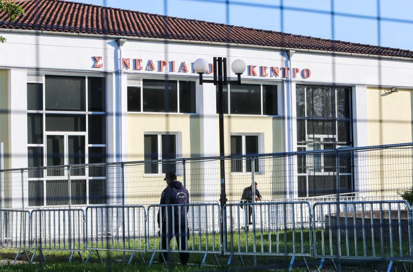  Δίκη Τέμπη: Νέες εντάσεις και διακοπή για αύριο  Τρίτη- Ενστάσεις για την υποστήριξη κατηγορίας