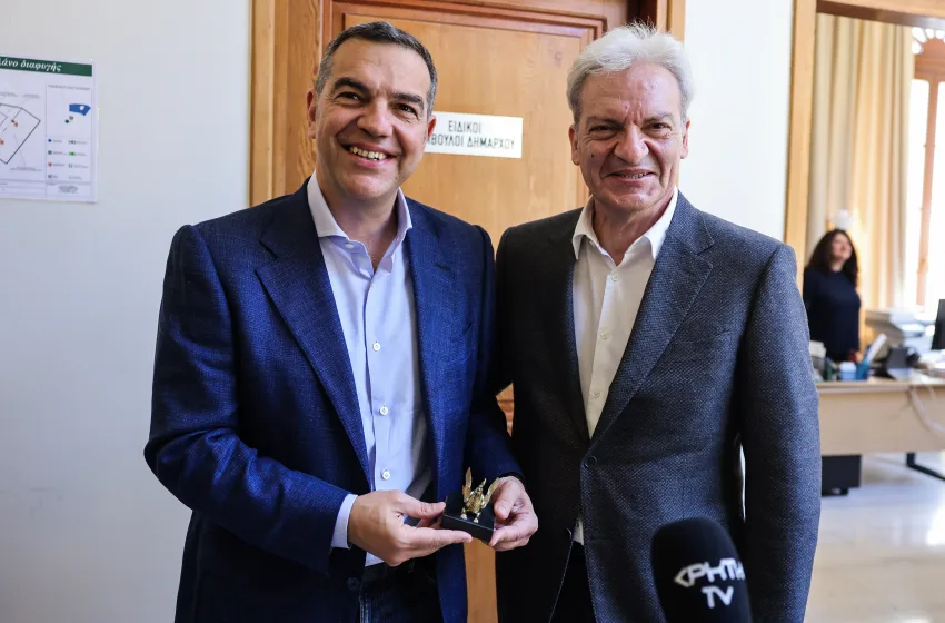  Στην Κρήτη για την “Ιθάκη” ο Τσίπρας- Με ποιους συναντήθηκε (εικόνες)