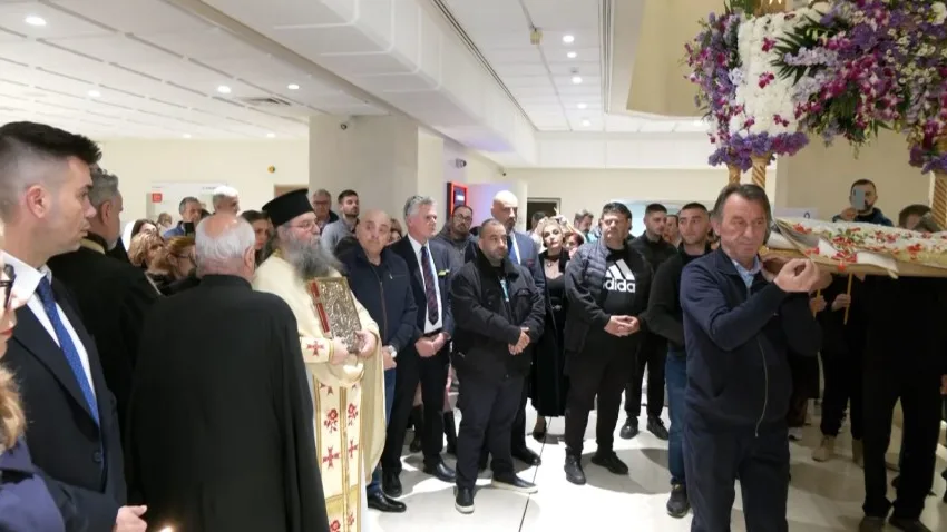  Ωνάσειο: Η πρώτη περιφορά Επιταφίου για τους ασθενείς