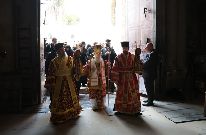  Σε Αθήνα και Κύπρο το απόγευμα το Άγιο Φως από τα Ιεροσόλυμα-Κανονικά η τελετή Αφής