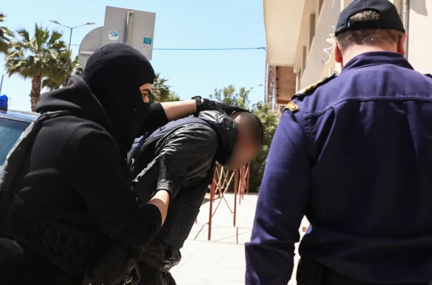  Άγιος Δημήτριος: Ελεύθεροι μέχρι τη δίκη τους οι τρεις φίλοι του 20χρονου κατηγορούμενου