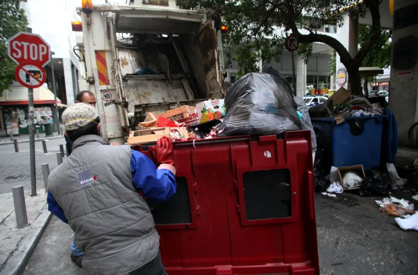  Θεσσαλονίκη:Άνδρας βρέθηκε στην πρέσα απορριματοφόρου-Πιθανώς κοιμόταν σε κάδο