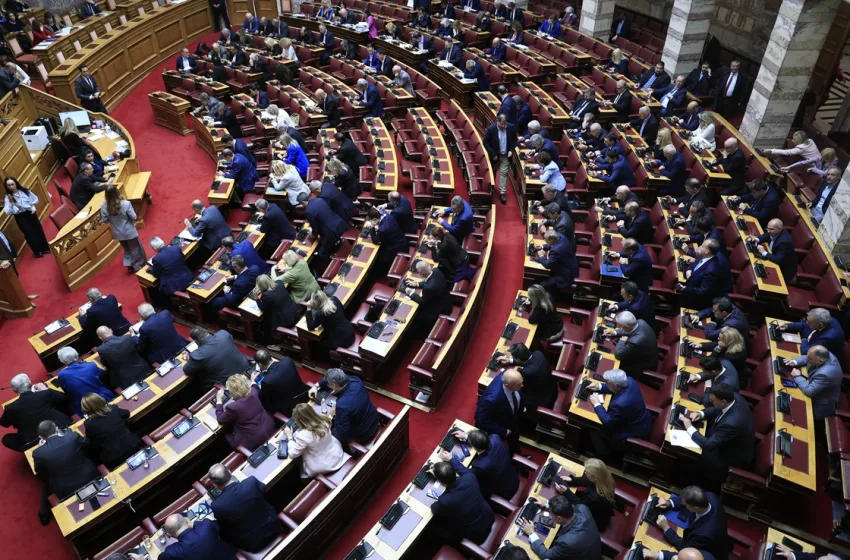  Άρσεις ασυλίας-ΟΠΕΚΕΠΕ: Ποιοι βουλευτές της ΝΔ απουσίαζαν, ποιοι καταψήφισαν, ποιος παρών για τον εαυτό του και ποιος δεν ψήφισε… κατά λάθος
