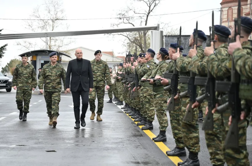 Δένδιας :Τα στελέχη των Ενόπλων Δυνάμεων διαφυλάττουν την ακεραιότητα της πατρίδας μας