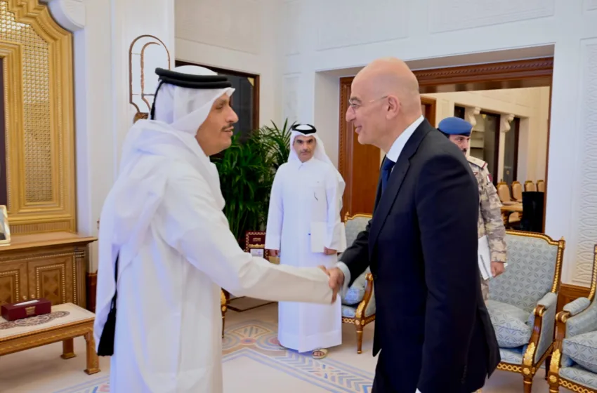  Ο Δένδιας συνάντησε τον Εμίρη του Κατάρ- Συζήτησαν για τη Μέση Ανατολή (εικόνες)