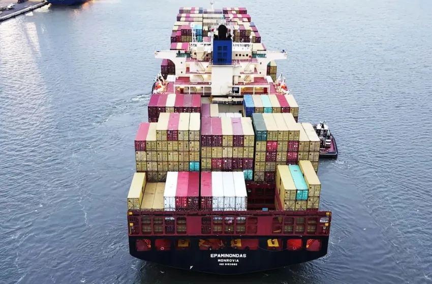  Το ελληνικό πλοίο “EPAMINONDAS” δεν κατασχέθηκε από το Ιράν-Γεραπετρίτης: Δέχτηκε επίθεση στο Ορμούζ, εκτεταμένες ζημιές