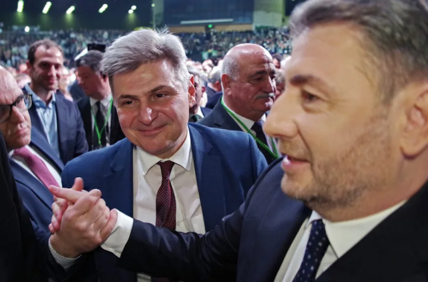  Αναφορές για άμεση ένταξη του Νίκου Φαραντούρη στο ΠΑΣΟΚ