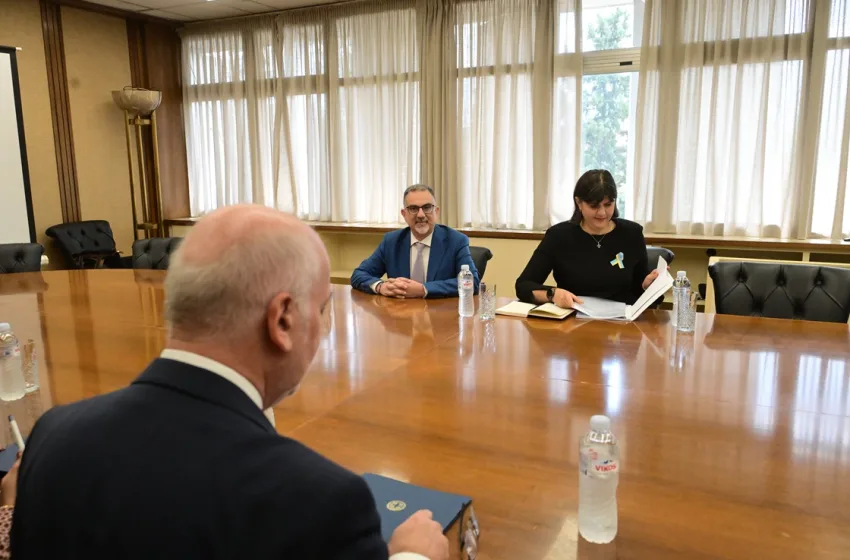  Τα “ανοιχτά μέτωπα” στη συνάντηση Φλωρίδη-Κοβέσι-Τι θα συζητηθεί εν μέσω βεβαρημένου κλίματος