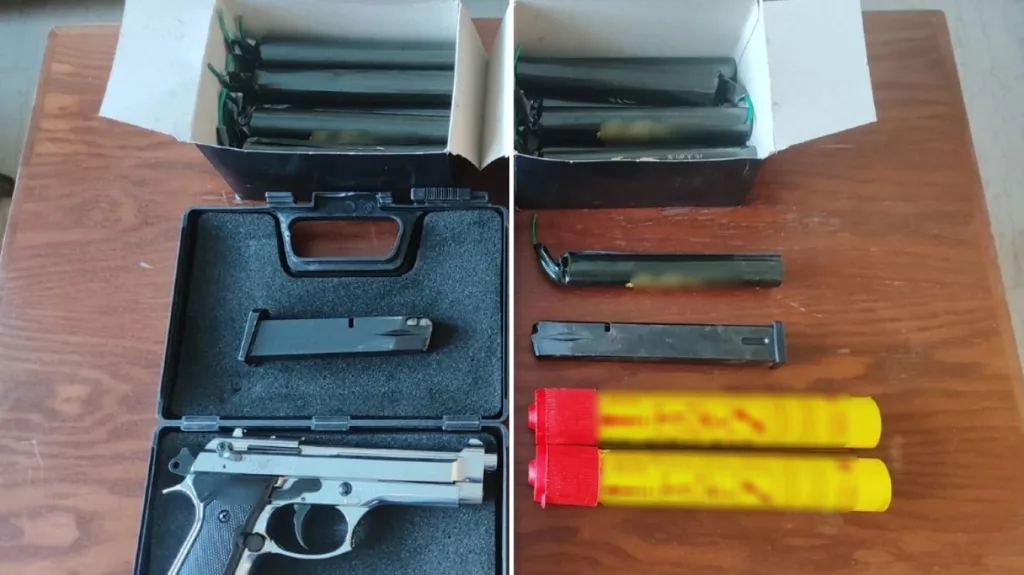 irakleio anilikos oplo veggalika