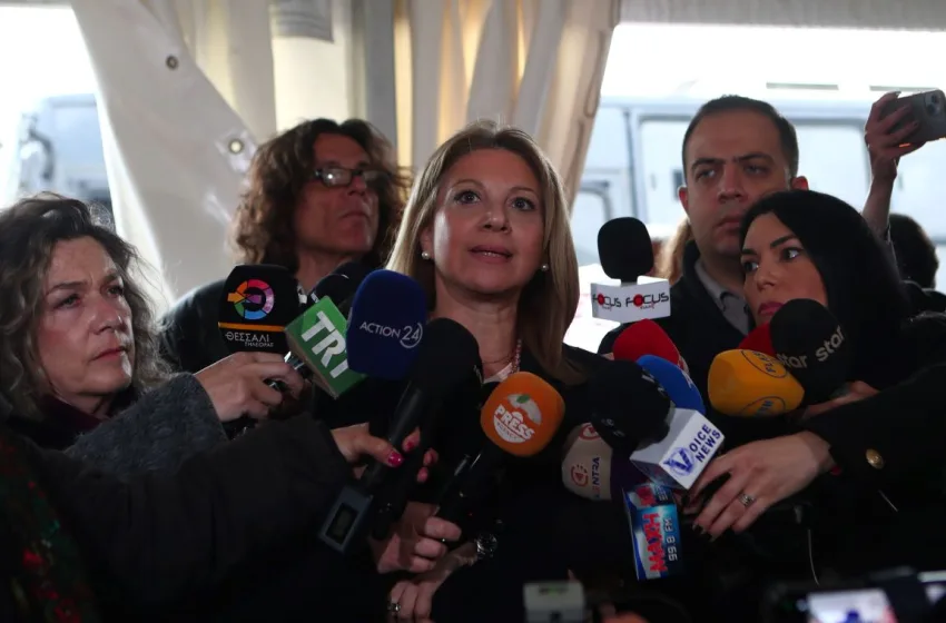  Καρυστιανού: “Η πρόεδρος ζήτησε να με βγάλουν έξω, ή να κάτσω στη θέση μου, να κοιτάω το ντουβάρι”